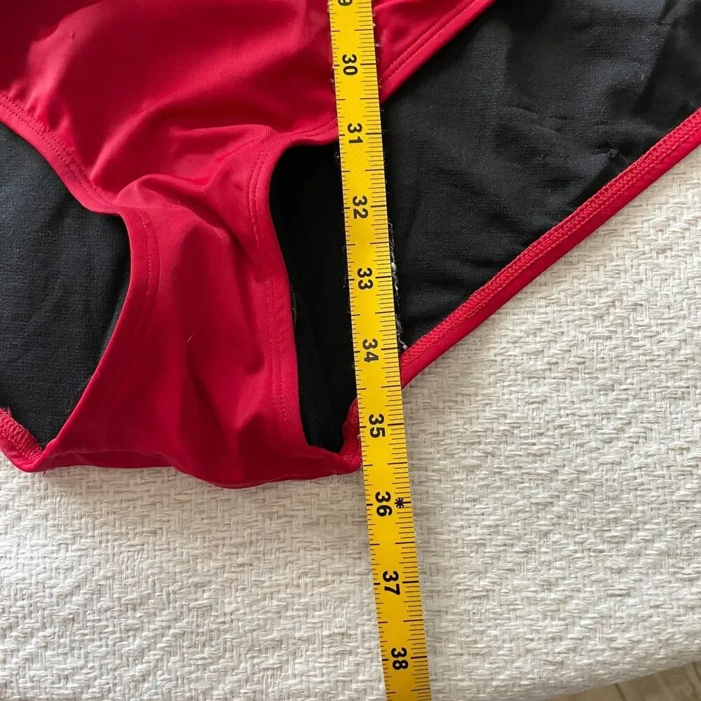 Torrid Disney Womens 4 Mickey Mouse One Piece Bathing Suit NWT - Picture 8 of 8